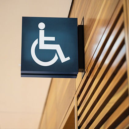 Lavabos per a persones amb discapacitat